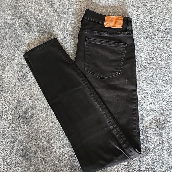 J Crew Lookout High-Rise Skinny Jeans, Black, Size 30T (Tall) - Picture 1 of 3